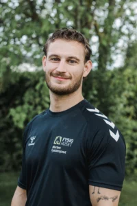 Morten fysioterapeut hos børneklinikken fysiohuset